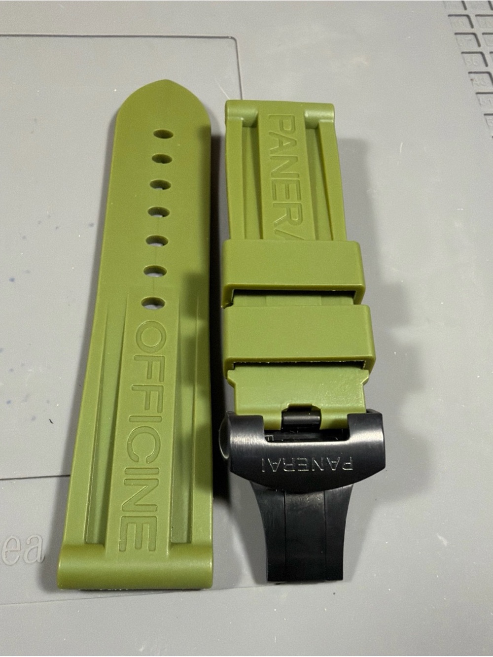 24mm military strap Olive Green Rubber Watch Strap